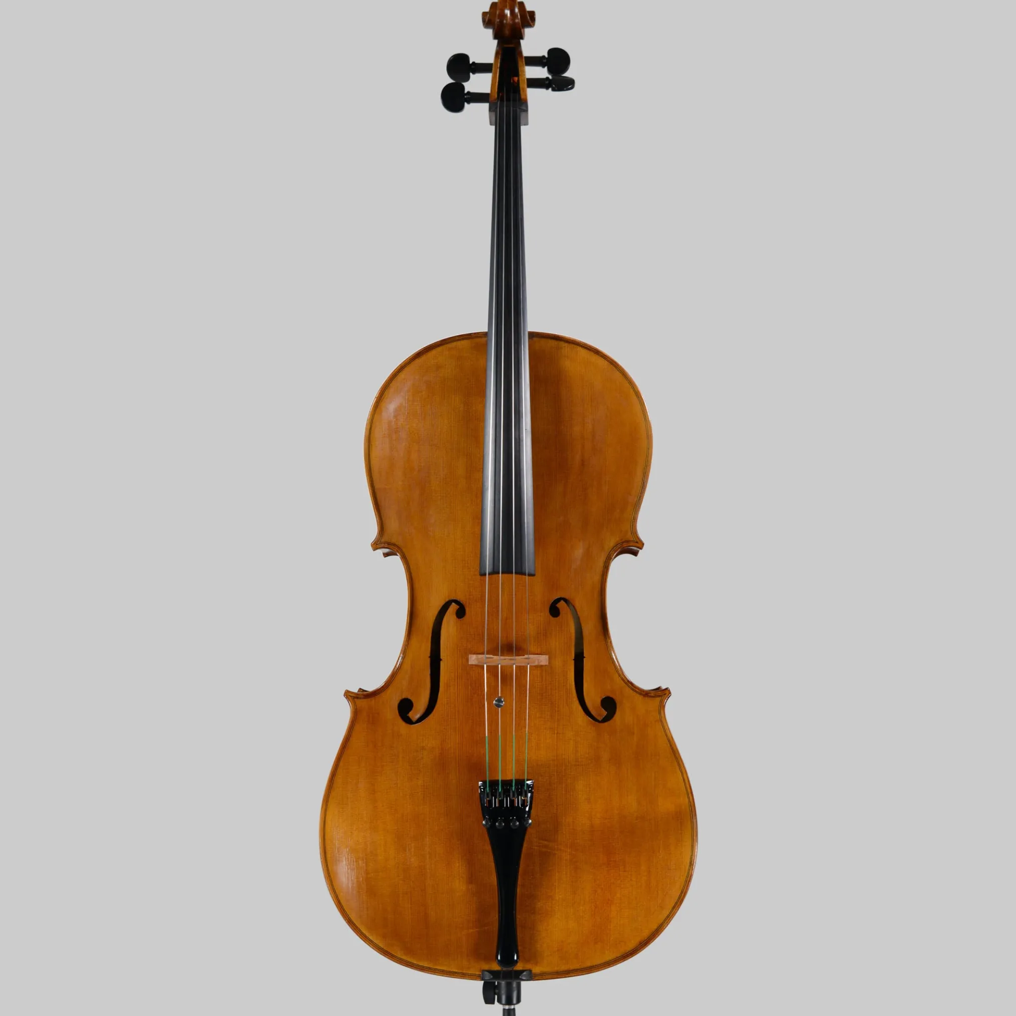 Alexandru Ozon, Bucharest 2008, Stradivarius 'Davidov' Cello